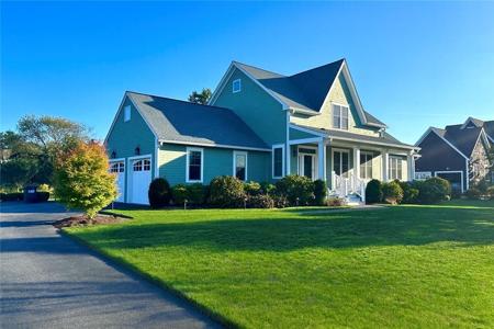 23 East Matunuck Farm Drive