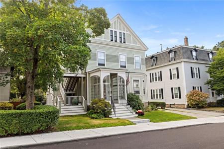 17 Everett Street