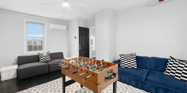 Image 4: Game room on the 3rd floor