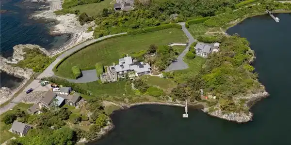 6 Price's Cove Avenue