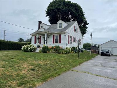 14 Forest Avenue