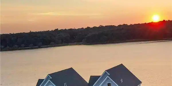 102 East Point Drive