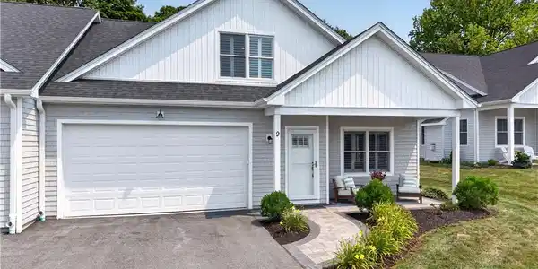 9 Blue Heron Drive