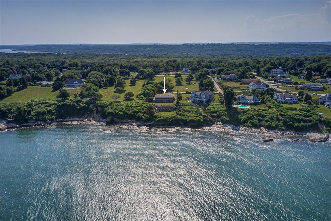 Image 1: Panoramic Views of beautiful Bonnet, Jamestown and