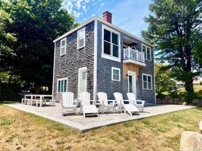907 Coast Guard Road