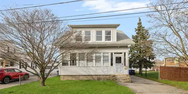 156 Putnam Street