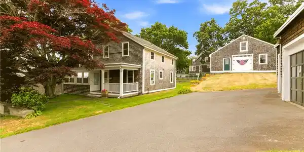 22 South Avenue