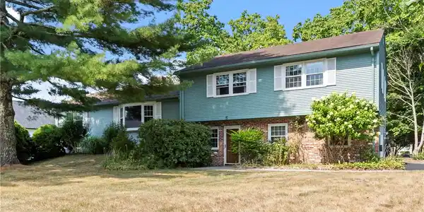 5 Fishing Cove Road