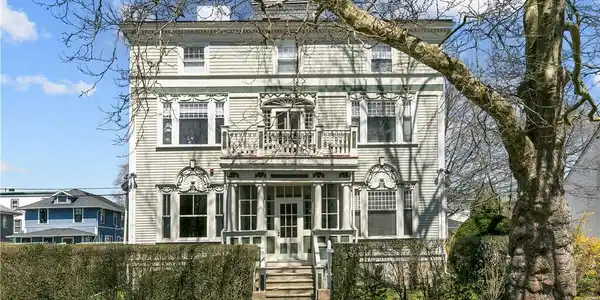 20 Berkeley Avenue