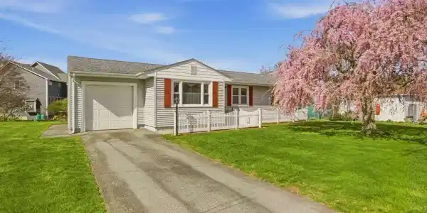 58 Redwood Road