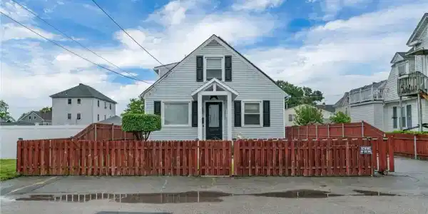 170 Quarry Street