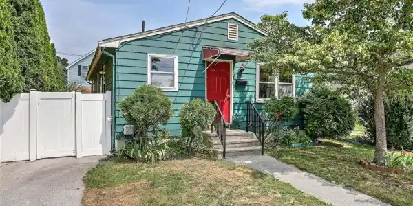 104 Stanton Avenue