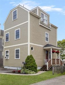 13 Vaughan Avenue