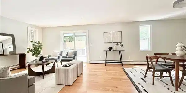 7 Simmons Road