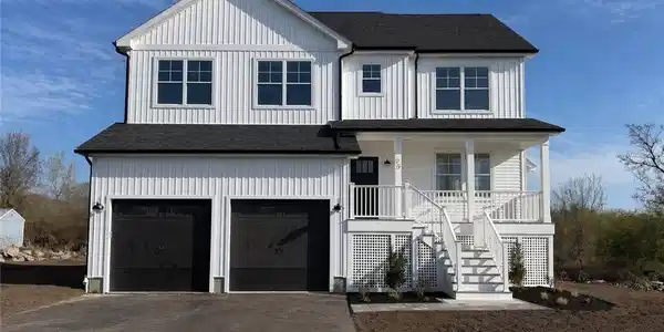 25 Massasoit Avenue