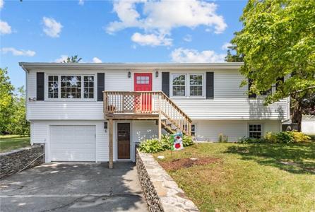 6 Grove Avenue