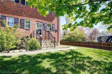 70 Carroll Avenue