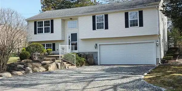 12 Butterfly Drive