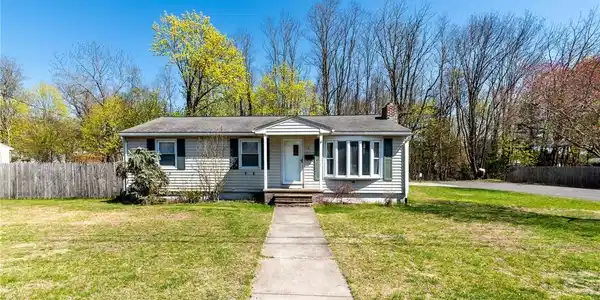 20 Archdale Drive