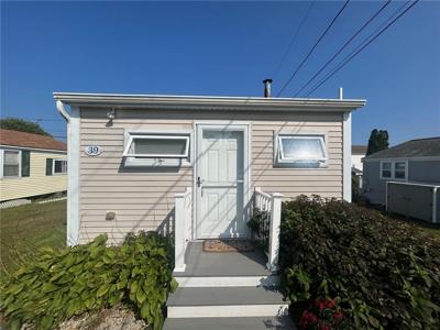 64 Burnside Avenue