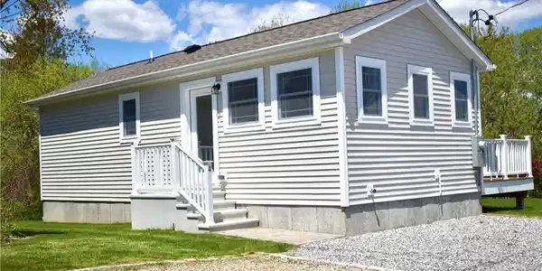 64 Burnside Avenue