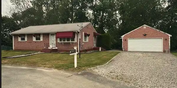 18 Almeida Drive
