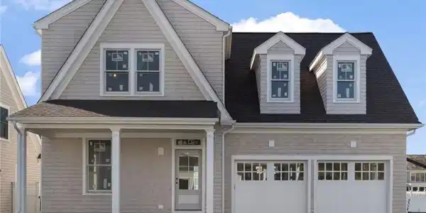12 Lookout Lane