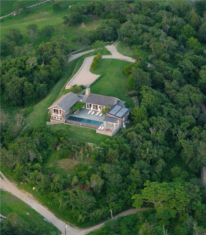 Image 4: aerial from the west