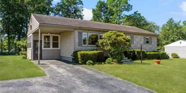 37 Ridgeway Drive