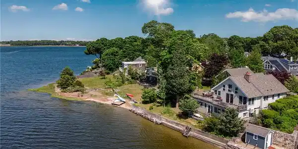 63 Teed Avenue