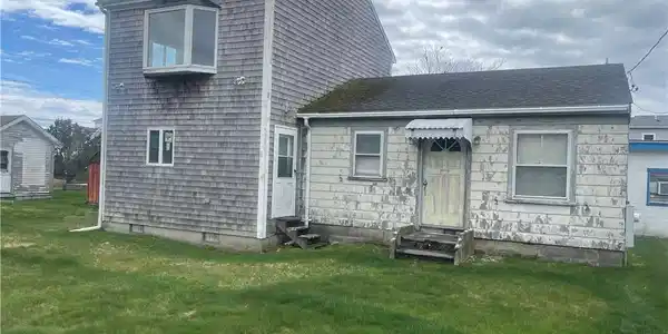 33 Tony Street