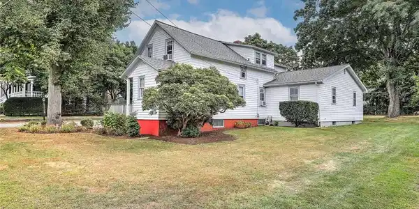 85 Governor Bradford Drive