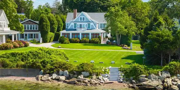 6 White Birch Lane