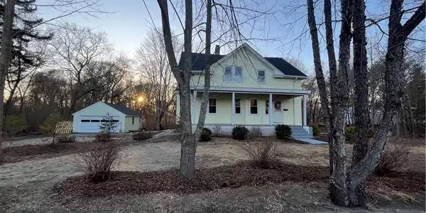 279 Beach Avenue