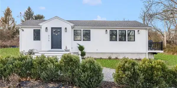 0176 Daniel Avenue