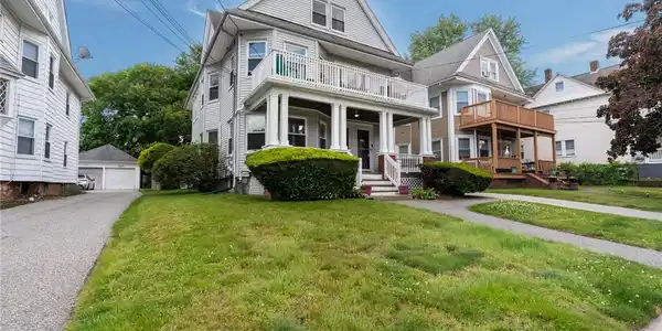 106 Norwood Avenue