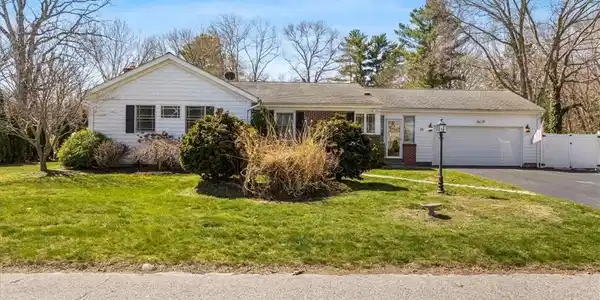 29 Christine Drive