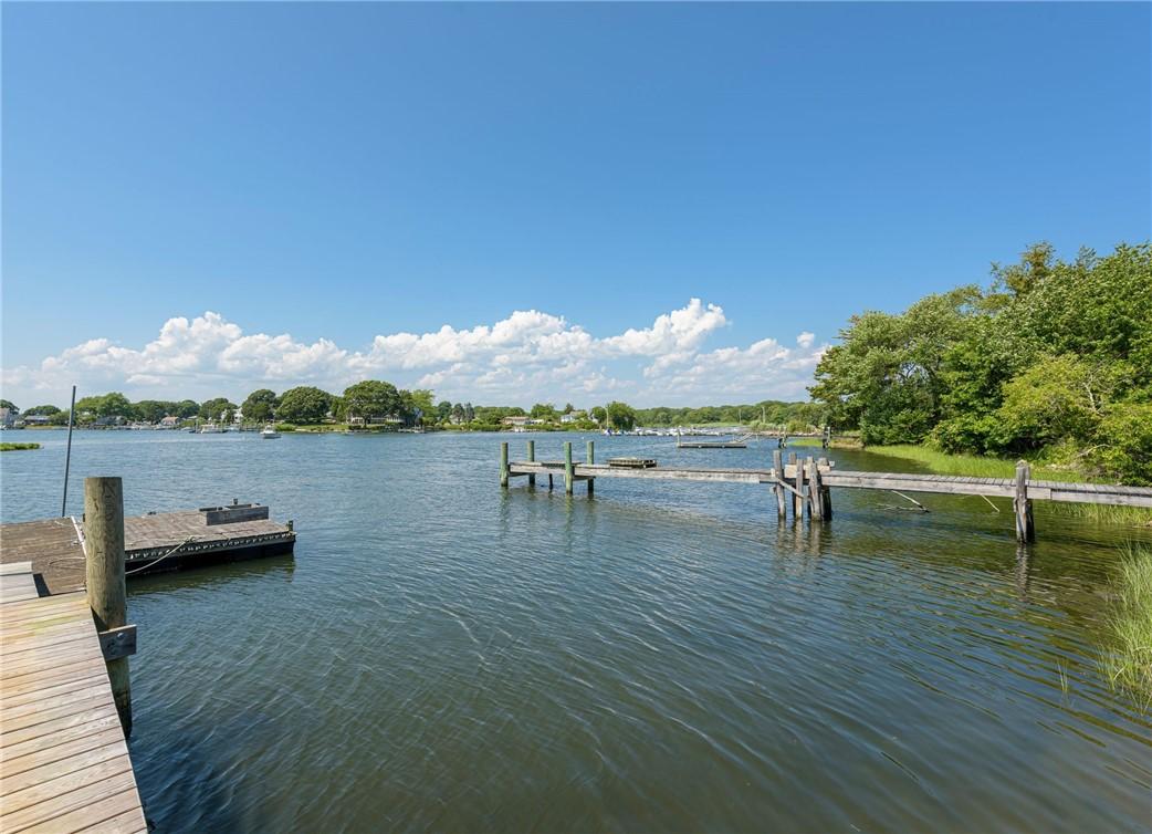 Image 3: Dock w/ocean access