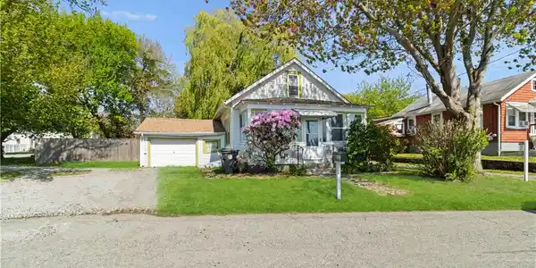 10 Progress Street