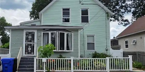 18 Glen Street