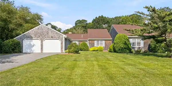 12 Cornell Drive