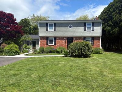 13 South Hillview Drive