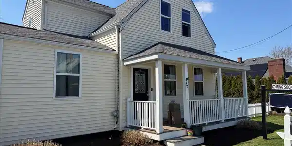 433 Metacom Avenue