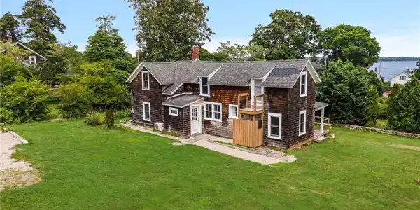 135 Ferry Road