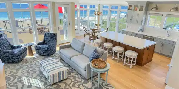 Image 3: Open Floor Plan is perfect for gatherings large or