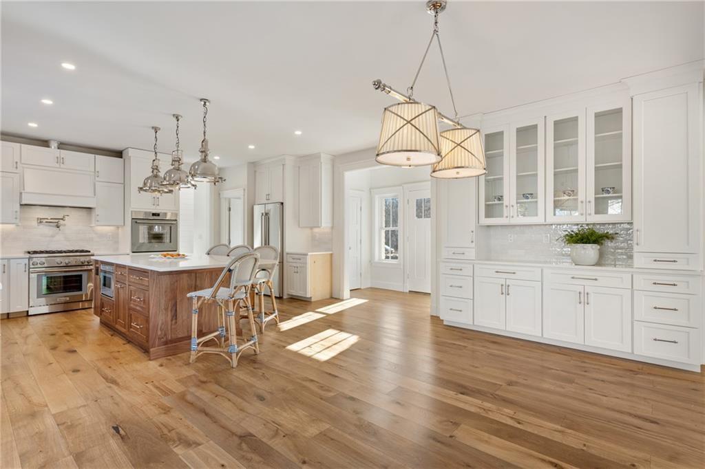 Image 3: Kitchen of 1 Knowlton for similar builder finishes