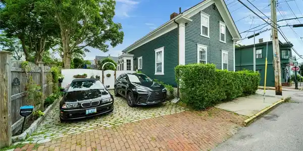 43 Poplar Street