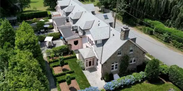 2 Hazard Avenue