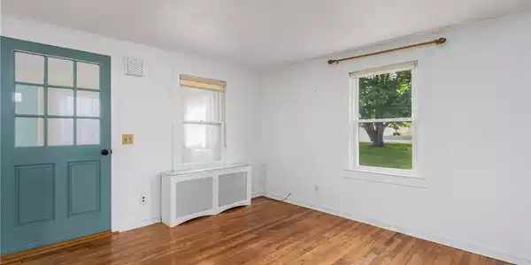 Image 4: Living Room Front Door