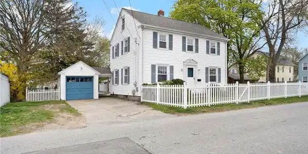 15 Cooper Street